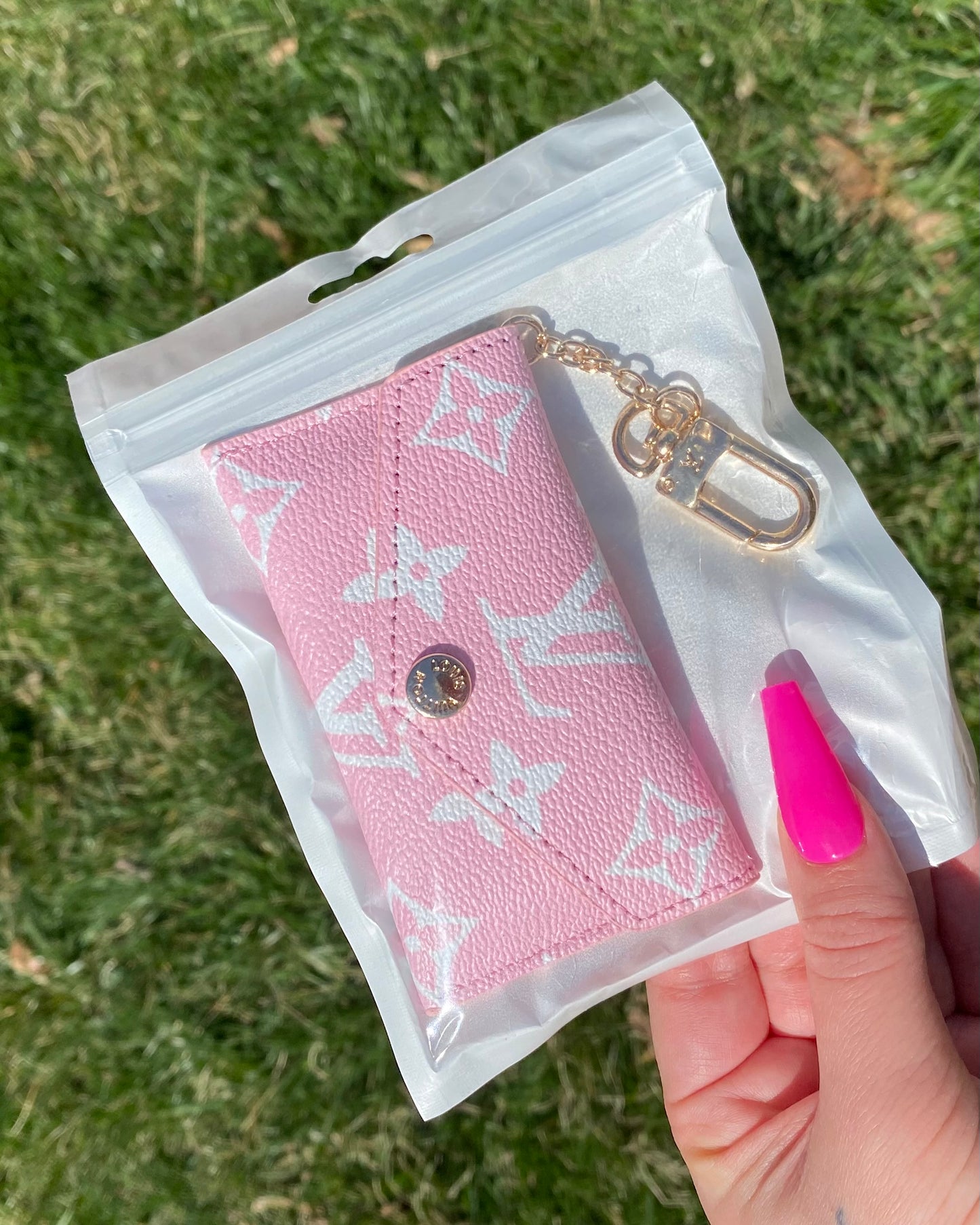 Pretty Pink Keychain Wallet